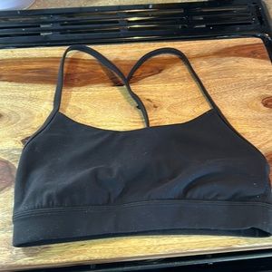 Lululemon bra only worn a couple of times!